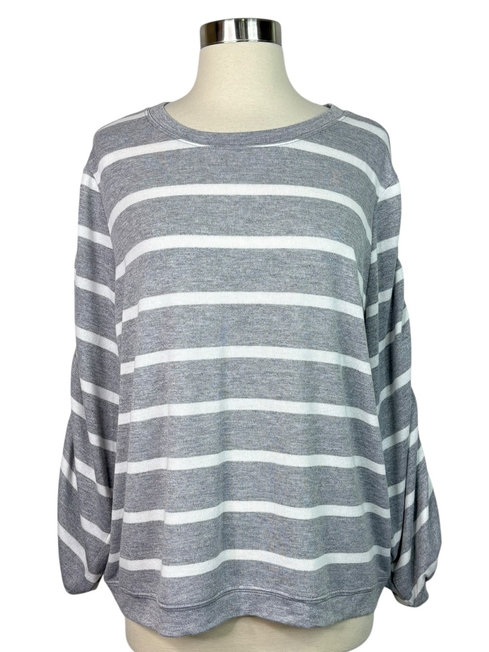 Vince Camuto Gray and White Striped  Top with Ruched Sleeves, Large